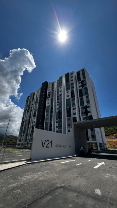 2025 - Architectural - V21 Residence - May 9